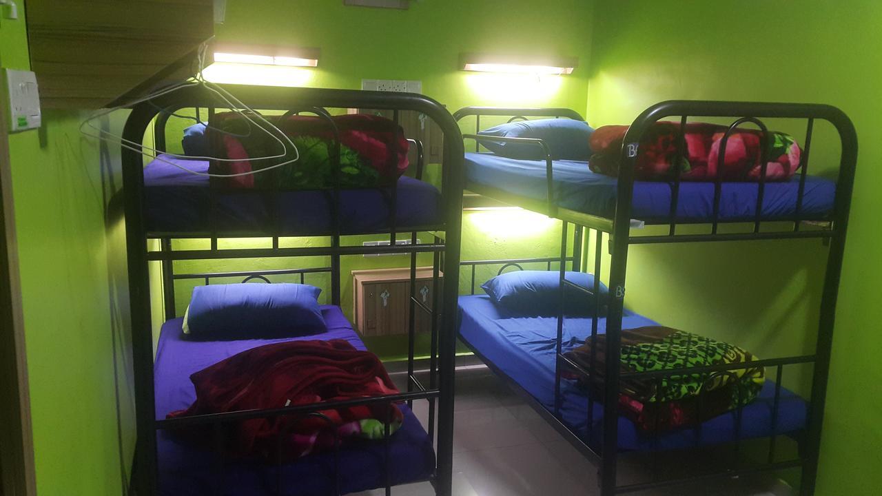 Ch Travellers Inn Cameron Highlands Bagian luar foto